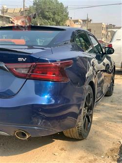 نيسان ماكسيما